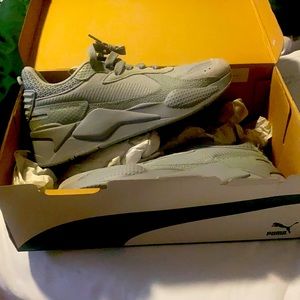 Brand new never been worn.